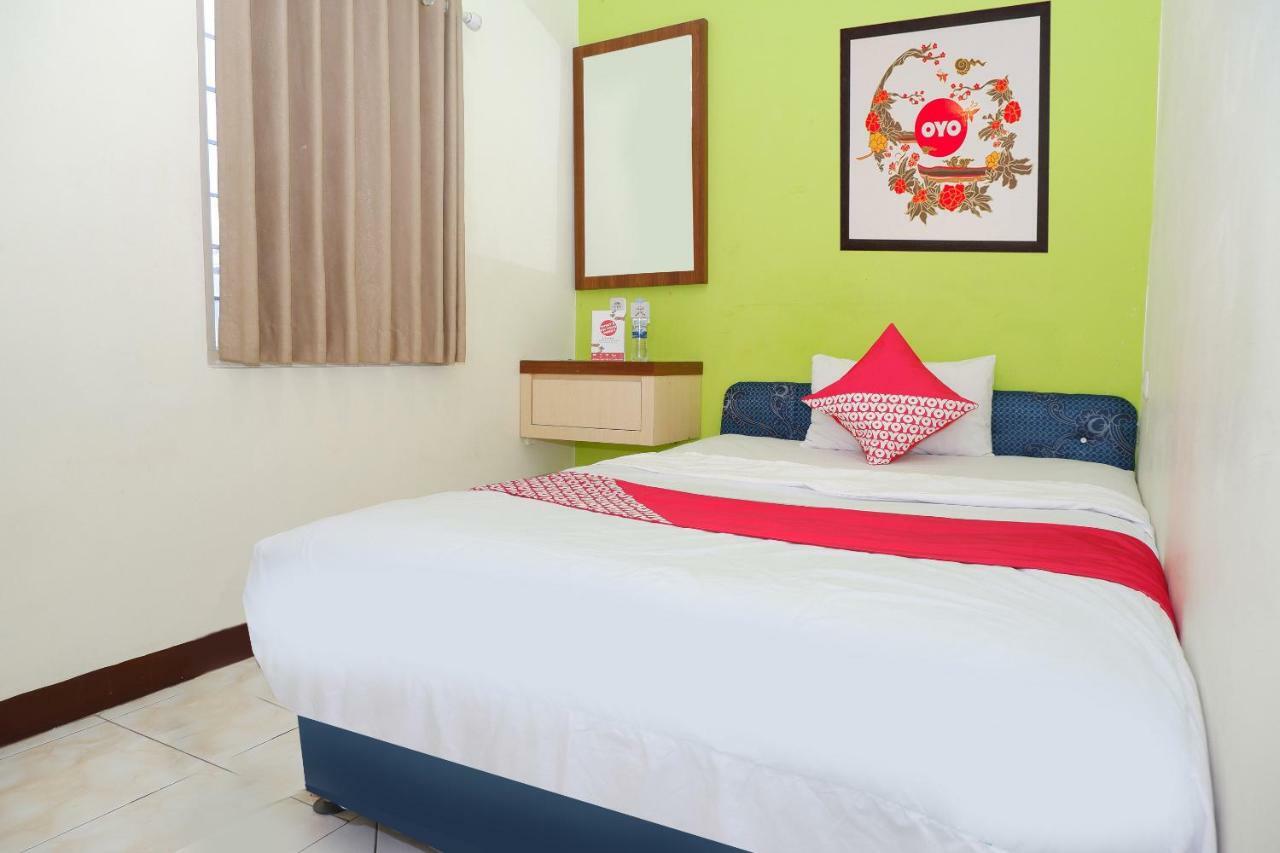 New Mira Hotel Semarang Exteriér fotografie