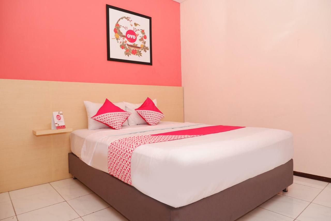 New Mira Hotel Semarang Exteriér fotografie