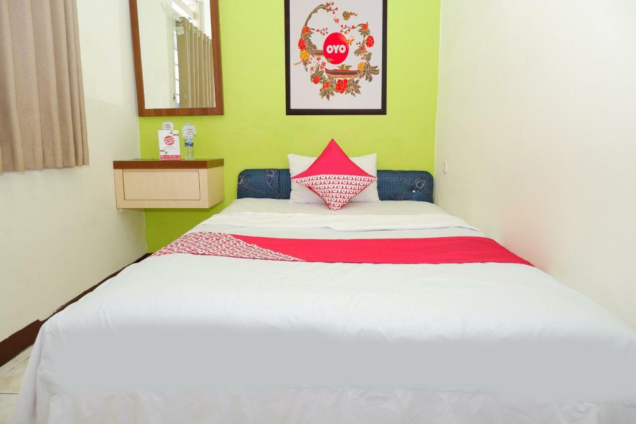 New Mira Hotel Semarang Exteriér fotografie